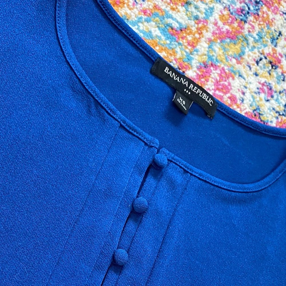 Banana Republic Button Front Blouse - XS